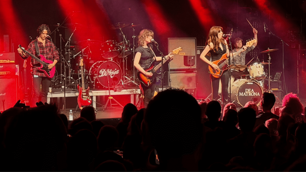 The Darkness mit Dea Matrona @ Backstage München